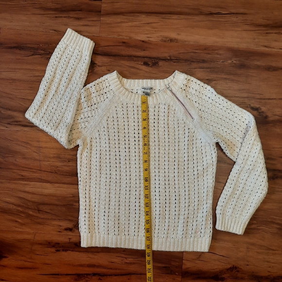 American Eagle cream w/pink accents, zipper knit sweater size Large 100% cotton - Picture 6 of 8